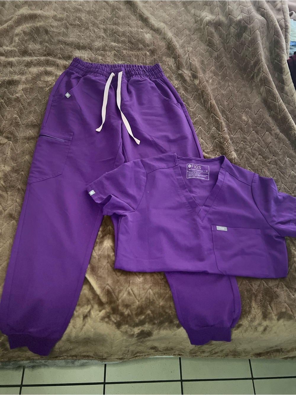 Figs Women's Purple Scrub Top and Jogger Set